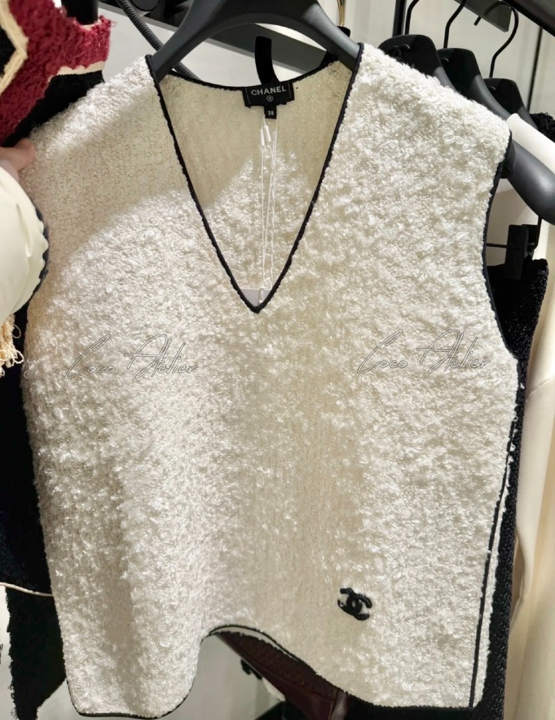 boucle sleeveless